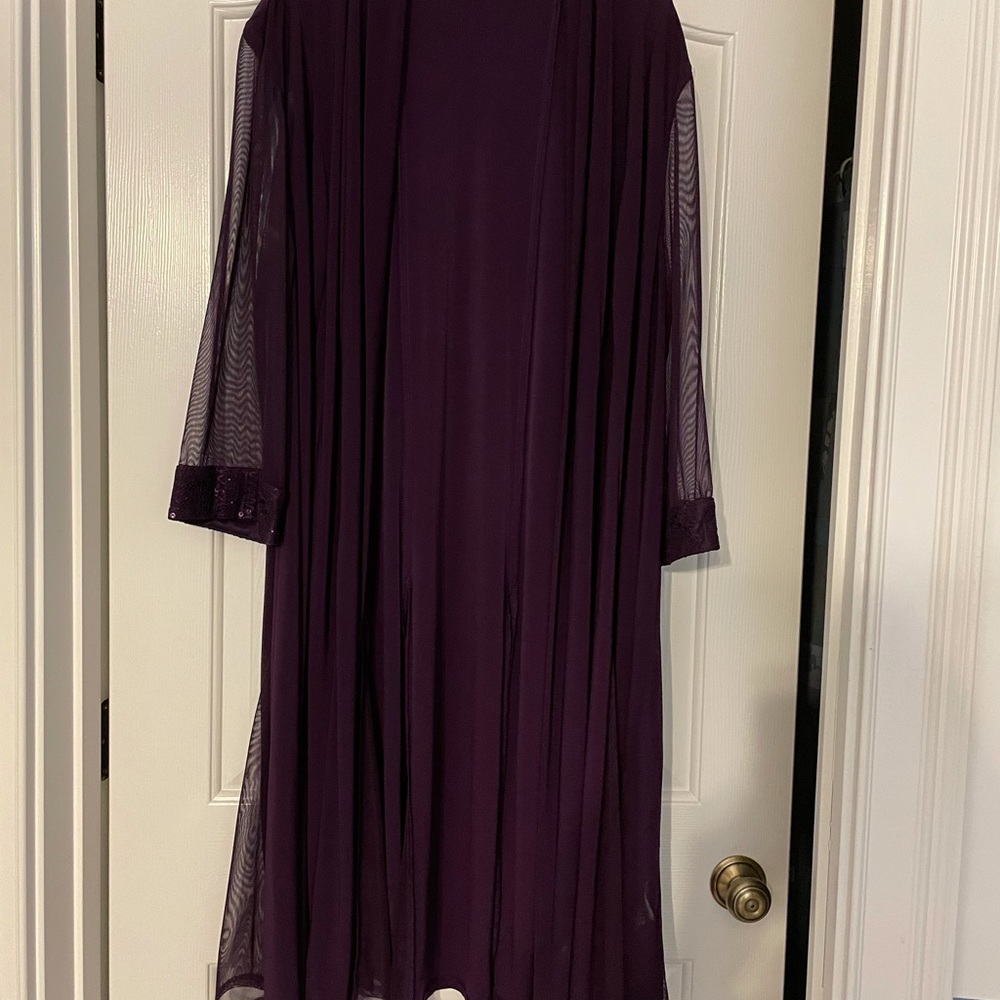 R&M Richards plum flare 2-piece evening dress